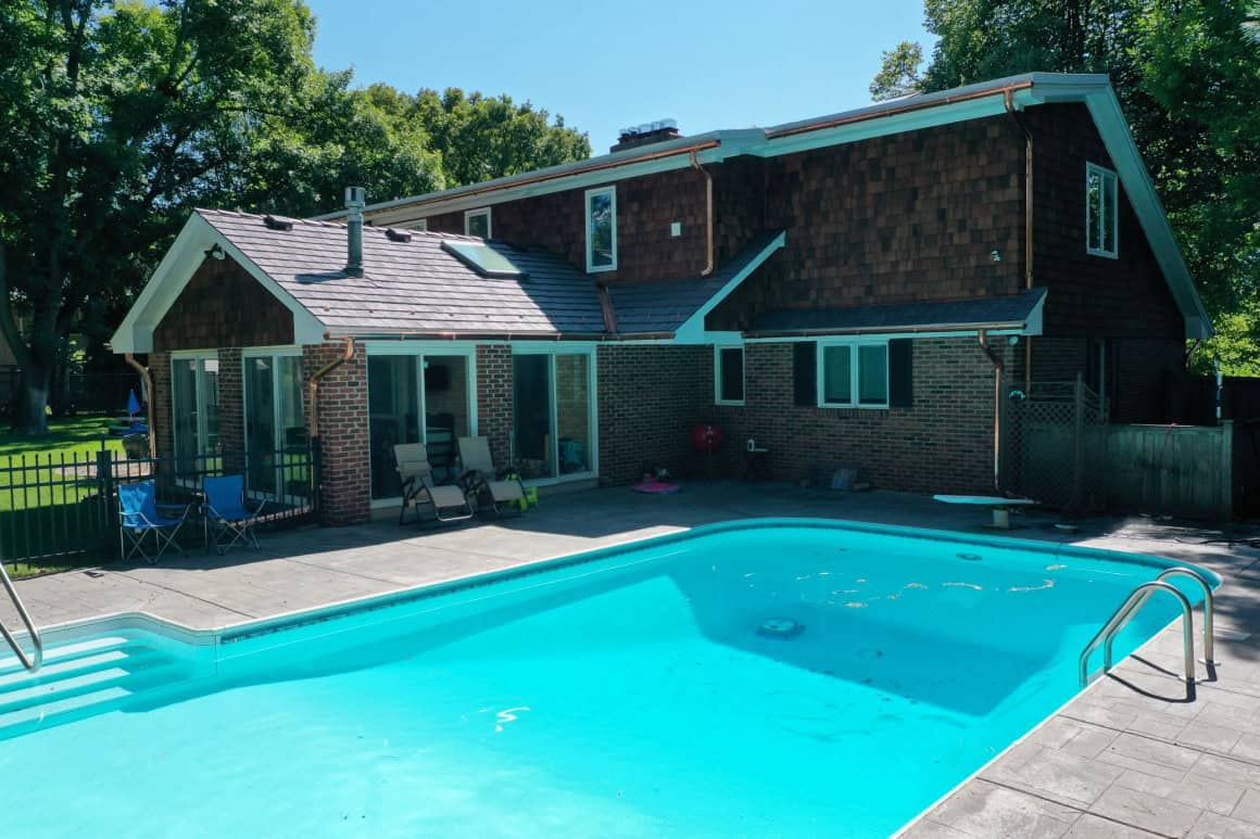 Parkwood Road, Edina