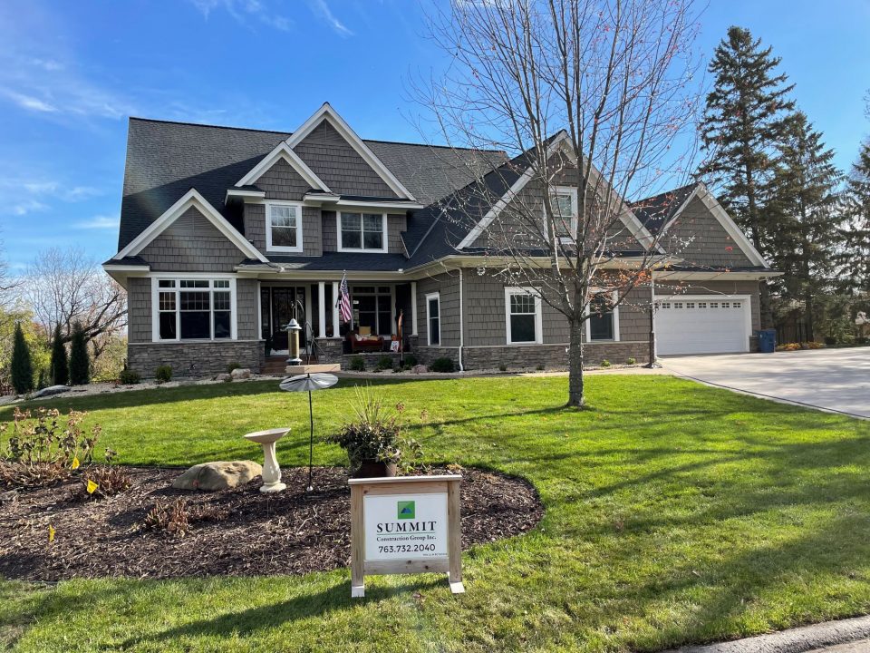 auburn-File_000-2-960x720