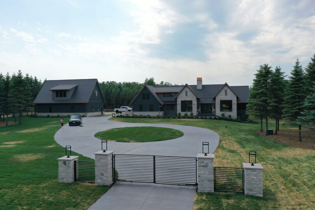 majestic-pines-1080x720